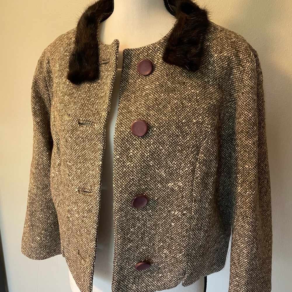 Tweed cropped coat with real fur collar